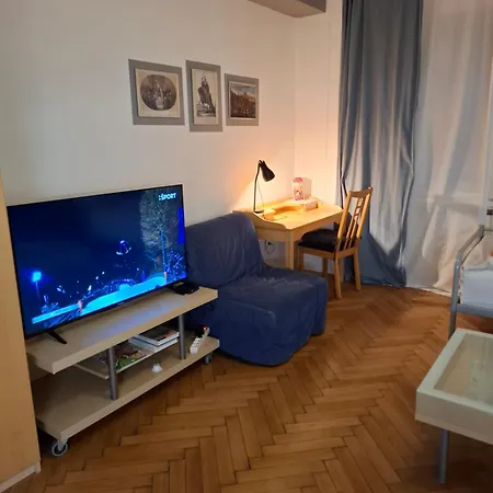 Coronation شقة براتسيلافا